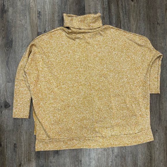 Zenana Outfitters Women’s Burnt Orange Turtleneck Tunic Size Small - Picture 3 of 6